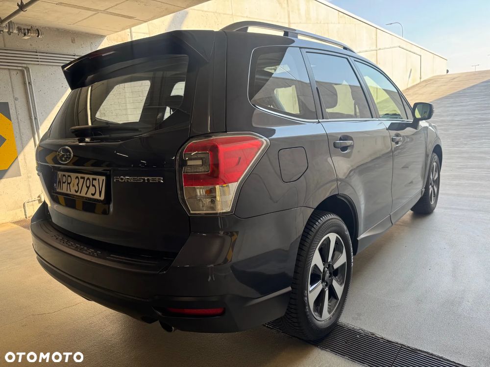 Subaru Forester 2.0i Exclusive Lineartronic EU6 - 6