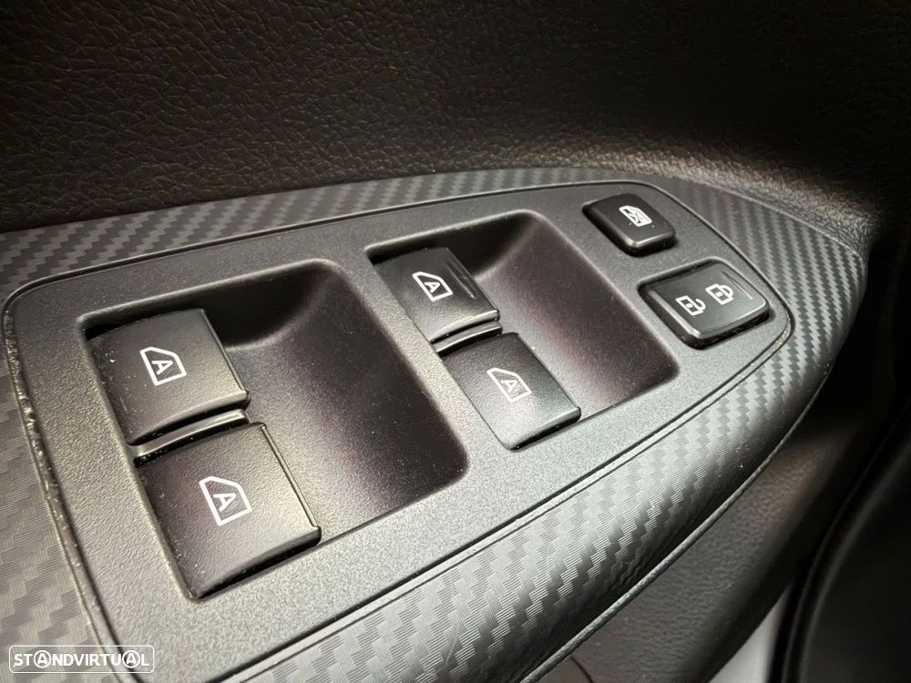 Mitsubishi Eclipse Cross 2.4 PHEV eStyle - 24