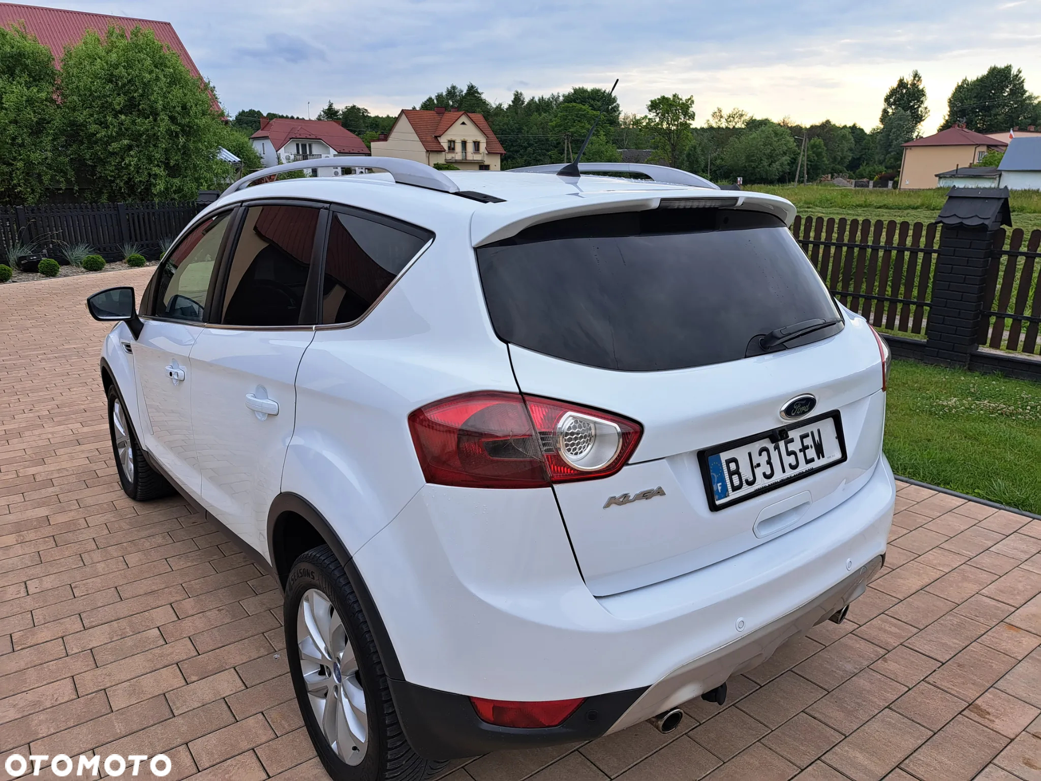 Ford Kuga 2.0 TDCi 4x4 Individual - 6