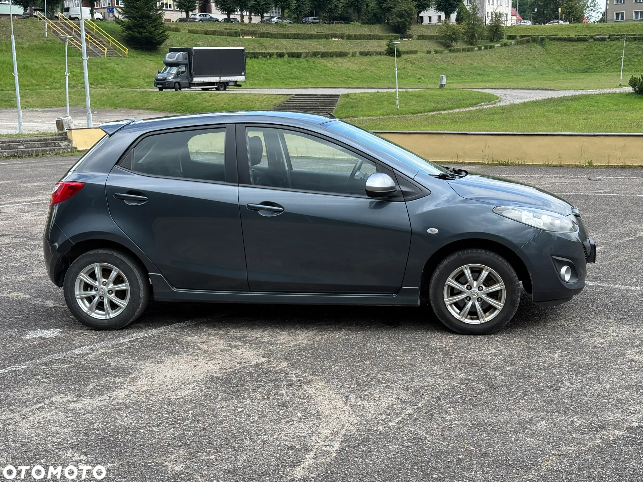 Mazda 2 - 8