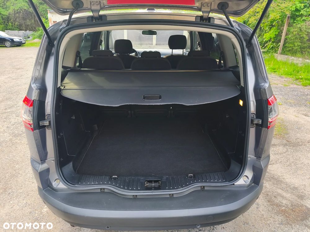 Ford S-Max 2.0 TDCi DPF Titanium X - 27