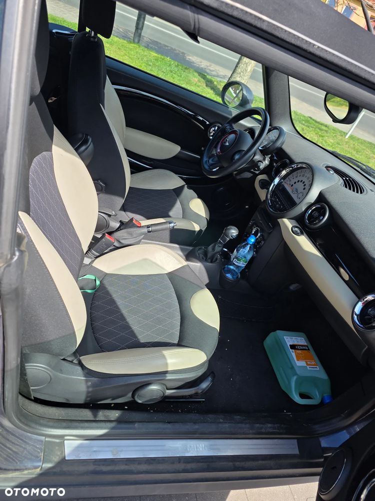 MINI ONE - 4