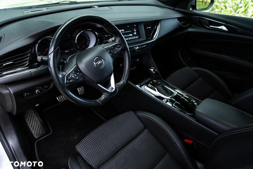 Opel Insignia 2.0 CDTI Innovation S&S - 17