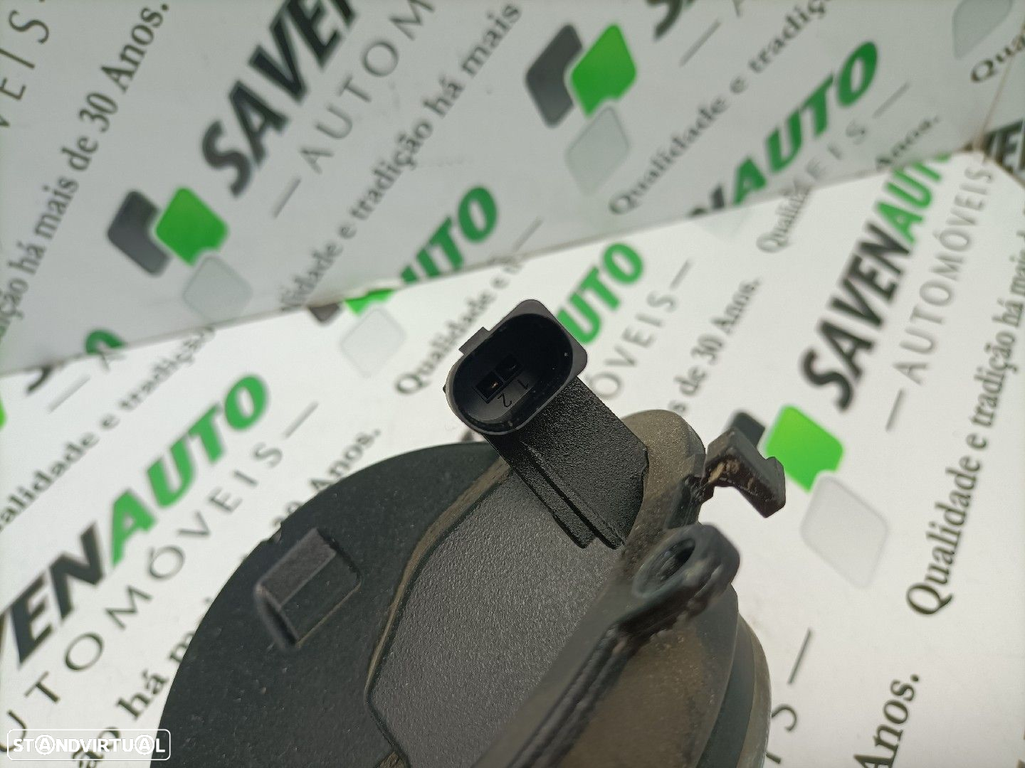 Interruptor / Switch / Botão Da Mala Volkswagen Golf V (1K1) - 4