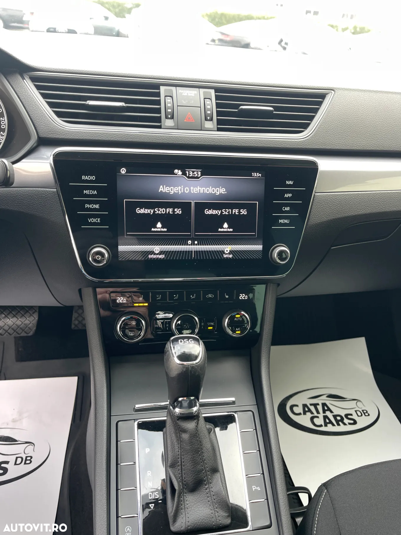Skoda Superb 2.0 TDI DSG Ambition - 34