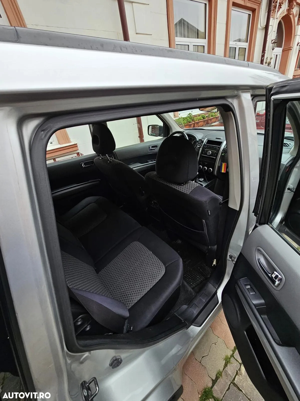 Nissan X-Trail 2.0 dCi DPF All Mode 4X4-i Sport - 6