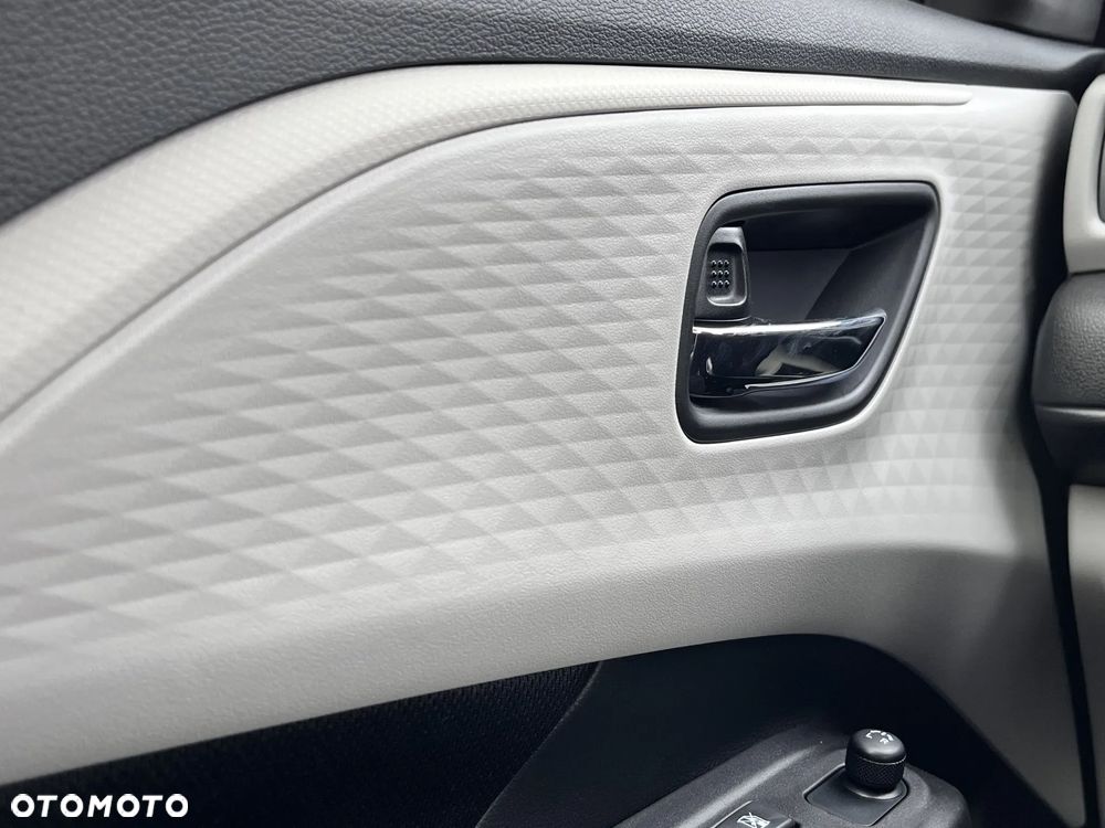 Suzuki Swift 1.2 Dualjet SHVS Premium Plus - 21