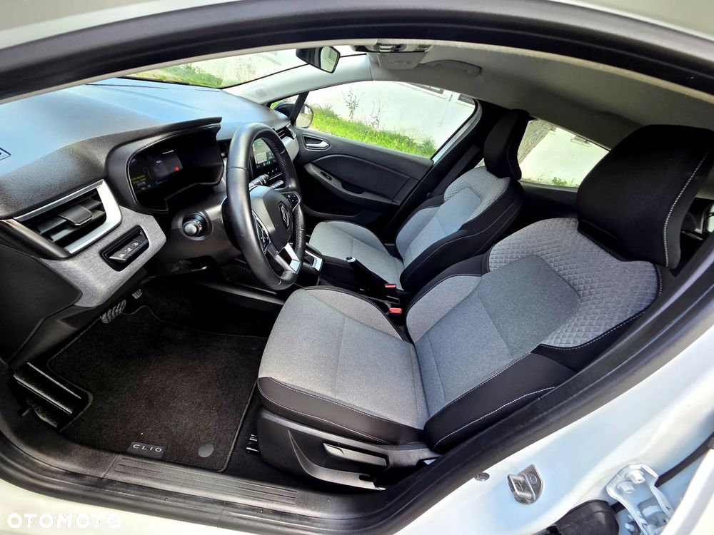 Renault Clio 1.6 E-TECH Full Hybrid 145 Techno - 7