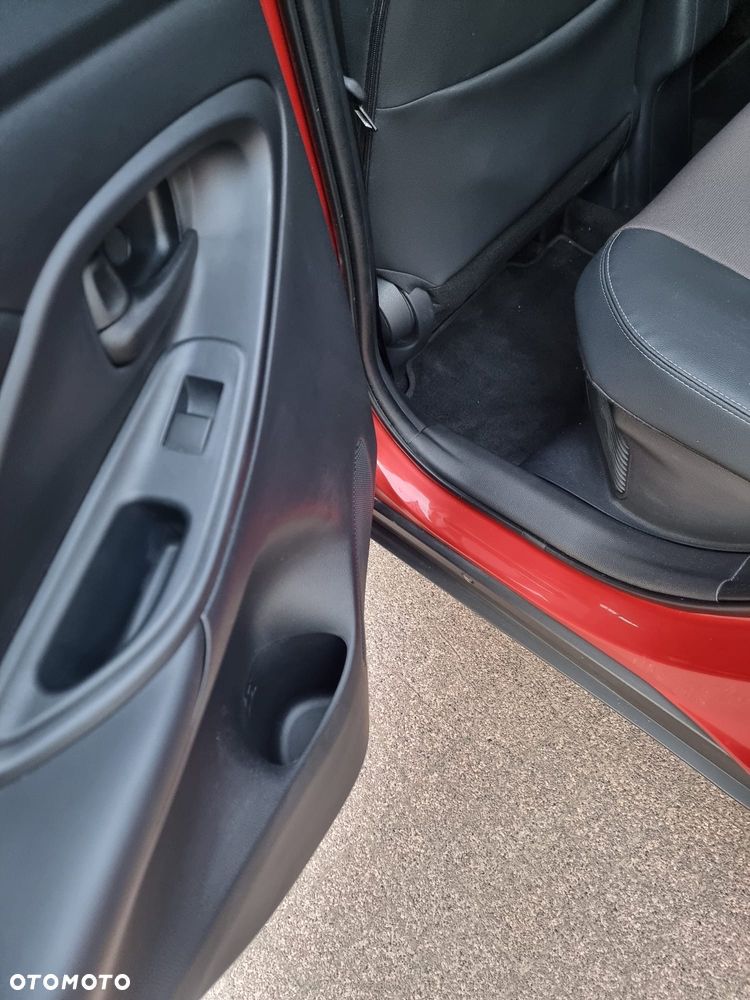 Toyota Yaris Cross Hybrid 1.5 Executive - 7