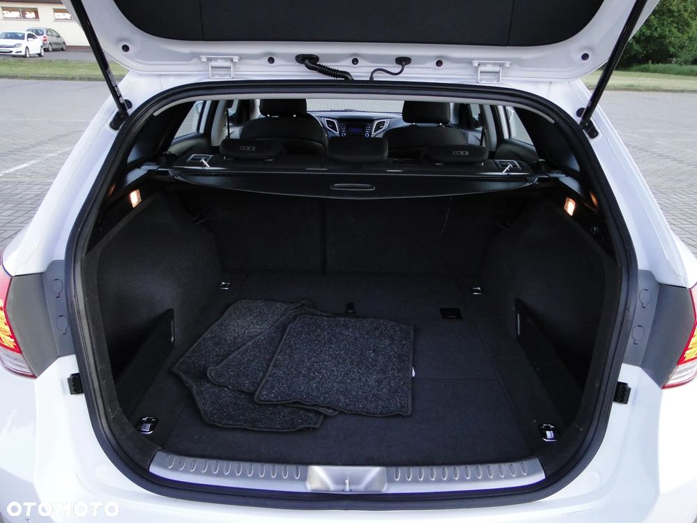 Hyundai i40 1.7 CRDi Automatik Premium - 13