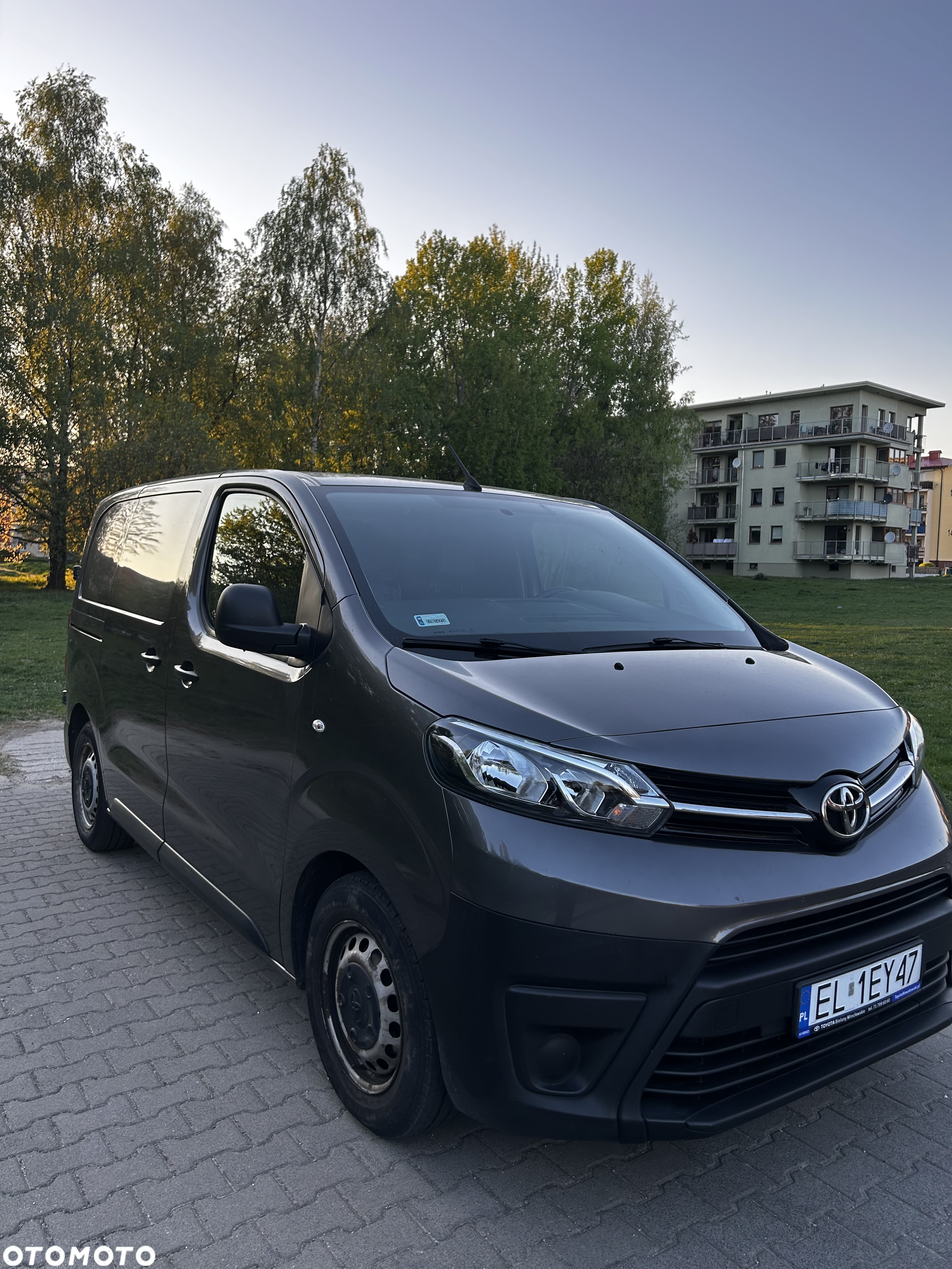 Toyota ProAce 1.6 D-4D Medium 2,6t (bryg.) - 3