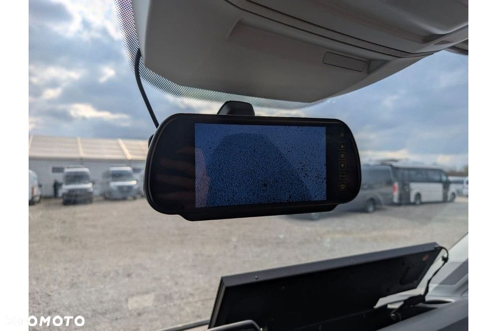 Volkswagen Crafter - 14