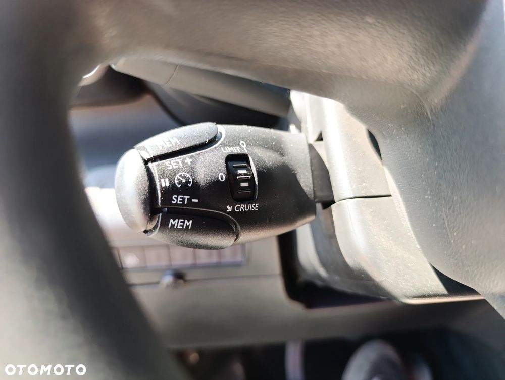 Toyota Proace City Verso 1.5 D-4D Business - 24