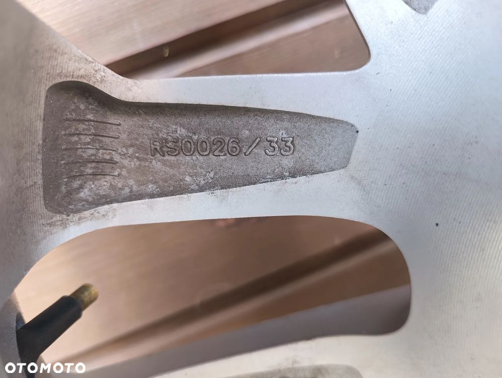 Felga aluminiowa Renault OE 403004770R 403004615R 7.0" x 17" 5x114.3 ET 40 - 8