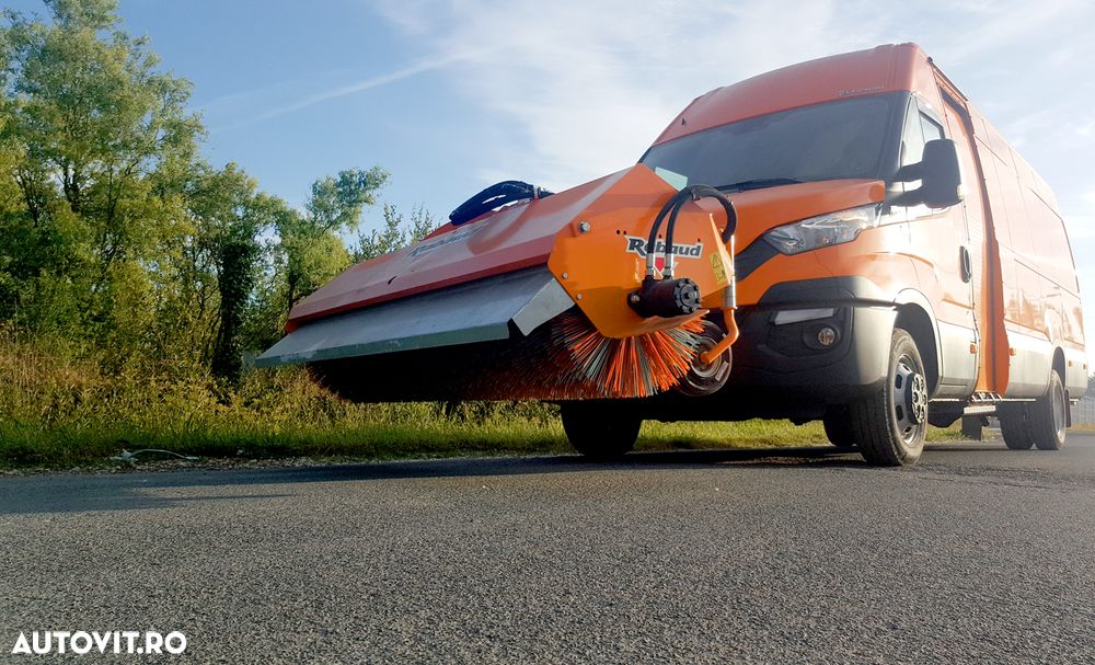 Perie maturat pentru camionete - 2