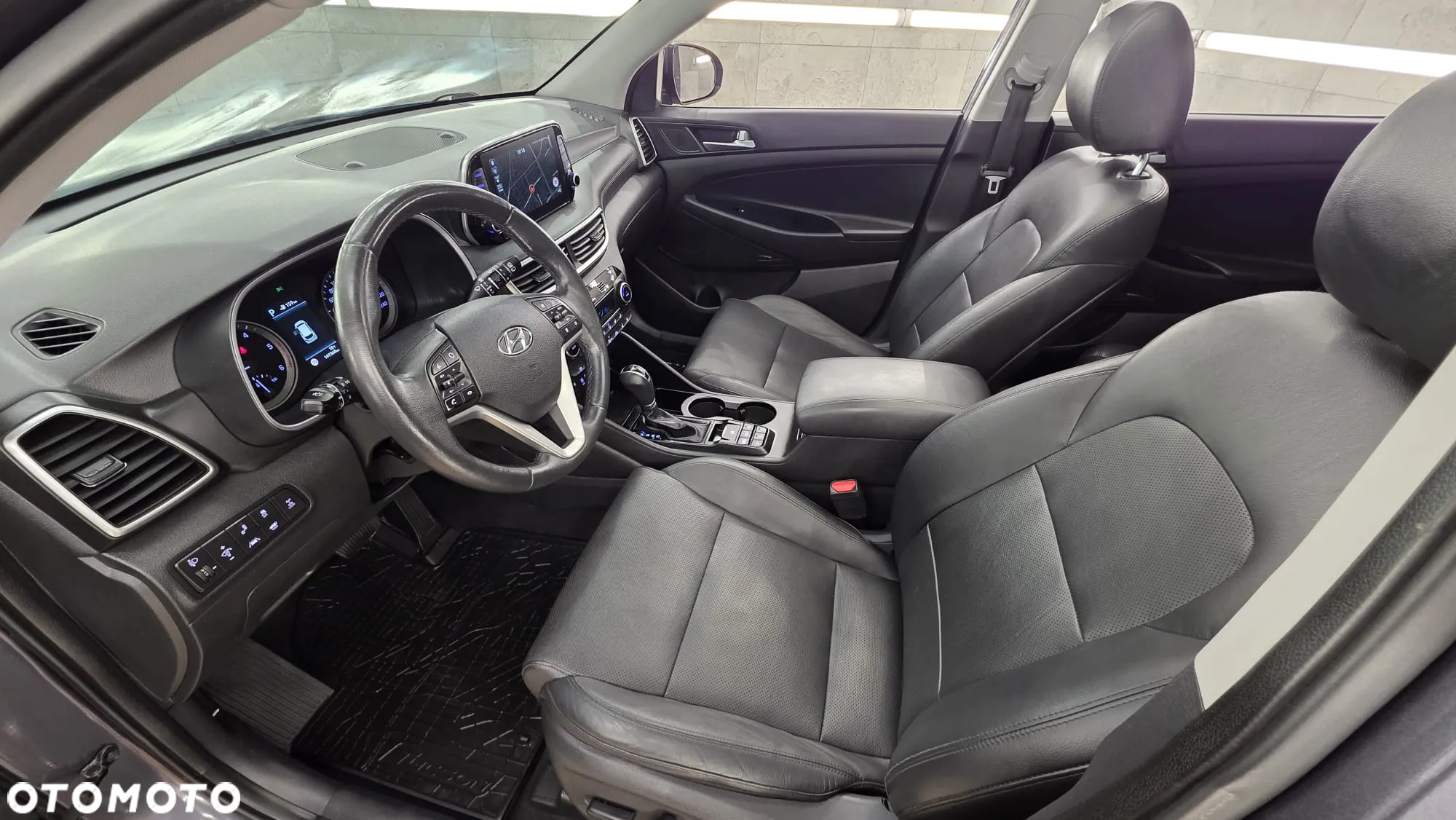 Hyundai Tucson - 24