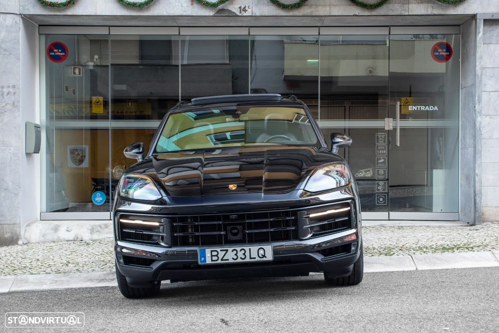 Porsche Cayenne E-Hybrid - 2