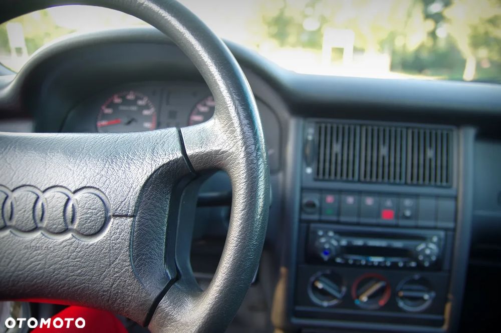 Audi 80 2.0 E - 32