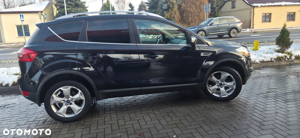 Ford Kuga 2.0 TDCi 4WD Titanium - 14