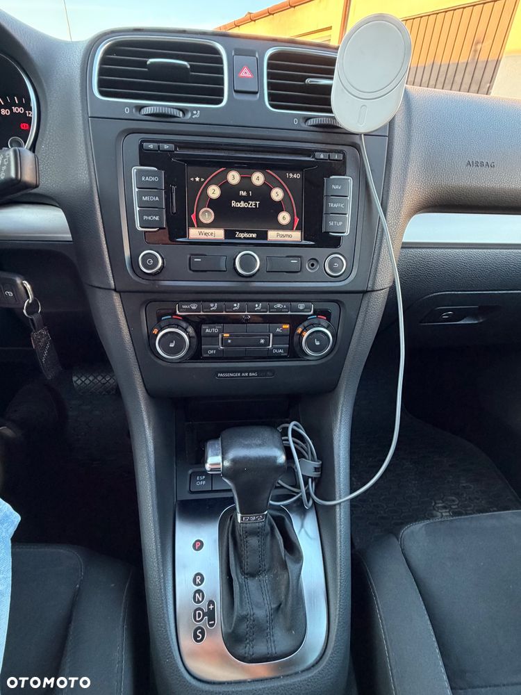 Volkswagen Golf - 13