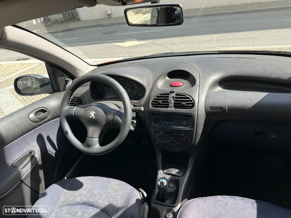 Peugeot 206 1.1 Color Line - 23