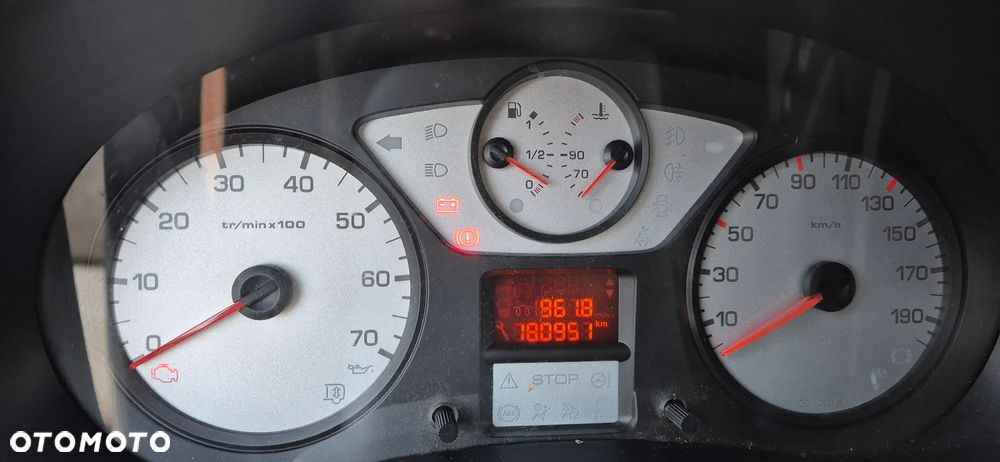 Peugeot Partner 1.6 HDi Active - 16