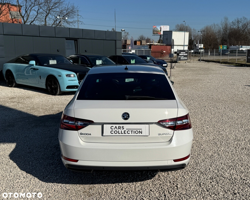 Skoda Superb - 5