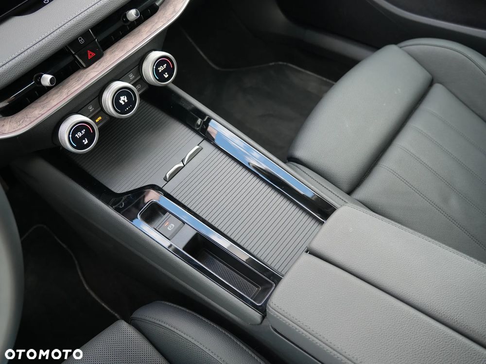 Skoda Superb - 36