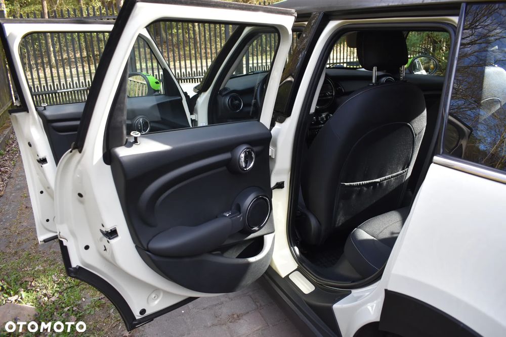 MINI ONE Standard - 12