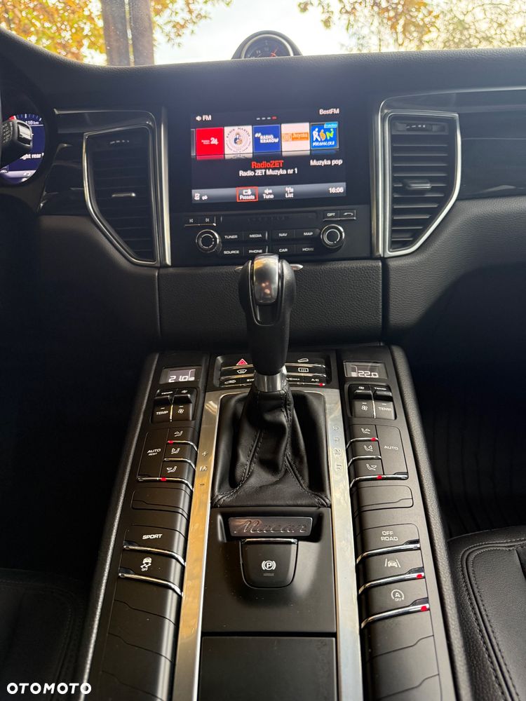 Porsche Macan S - 21