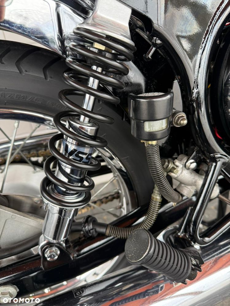 Kawasaki Estrella - 17