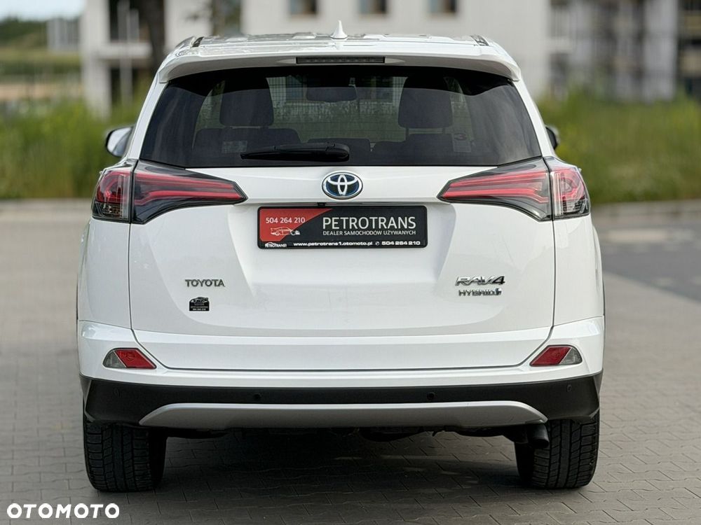 Toyota RAV4 - 11