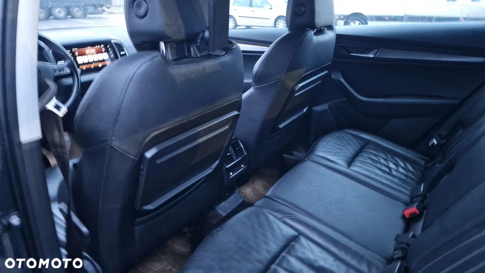 Skoda Karoq 2.0 TDI SCR 4x4 DSG Style - 10