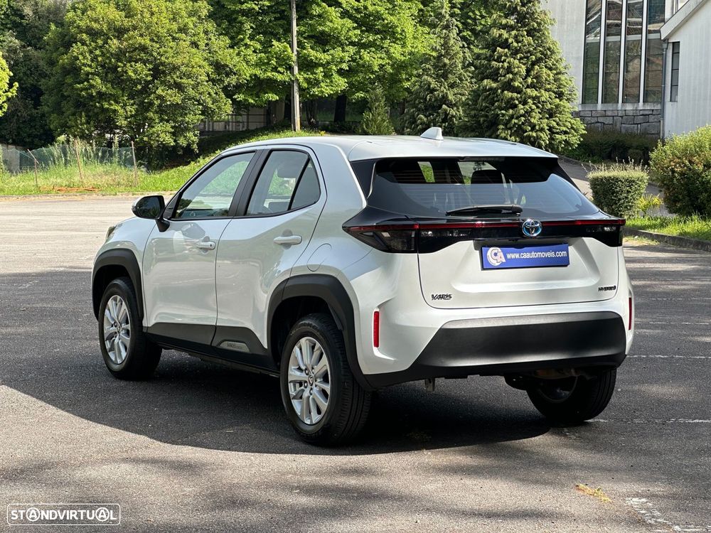 Toyota Yaris Cross 1.5 HDF Comfort Plus - 17