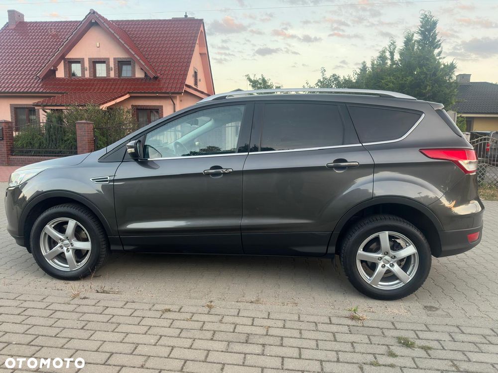 Ford Kuga 2.0 TDCi 4x2 Trend - 9