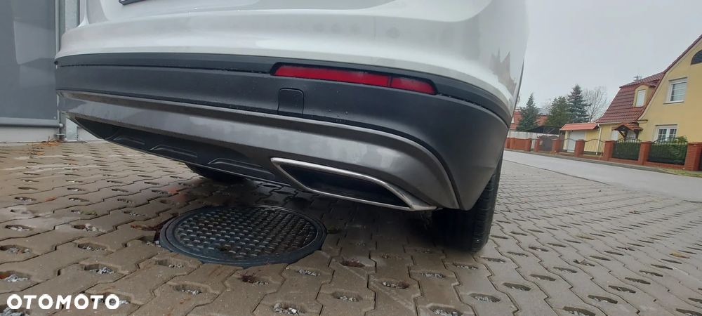 Volkswagen Tiguan Allspace - 8