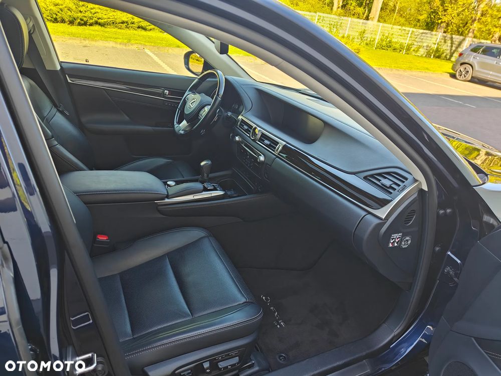 Lexus GS 450h Prestige + - 24