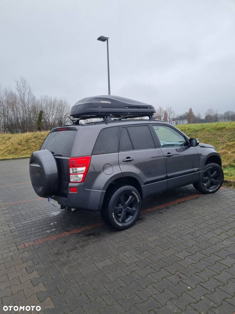 Suzuki Grand Vitara 2.4 De Luxe EU5 - 4