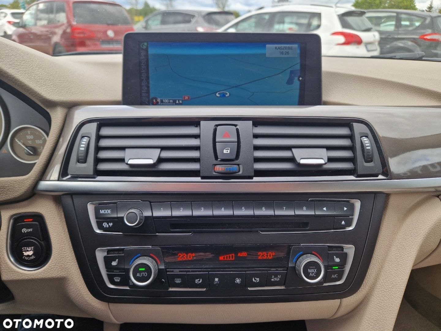 BMW Seria 3 318d Touring Modern Line - 13