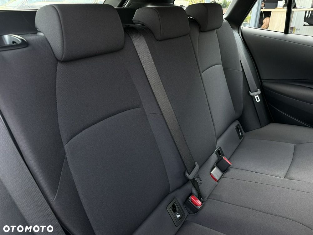 Toyota Corolla 1.8 Hybrid Comfort - 34