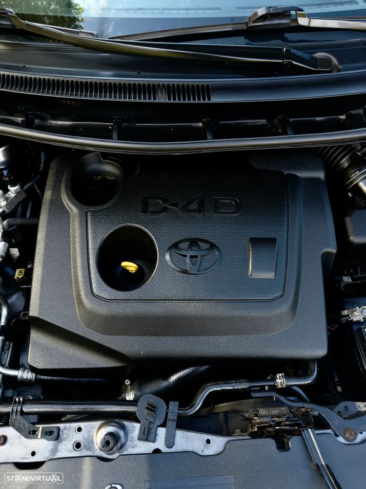 Toyota Auris 1.4 D-4D ACtive+VSC 110g - 13