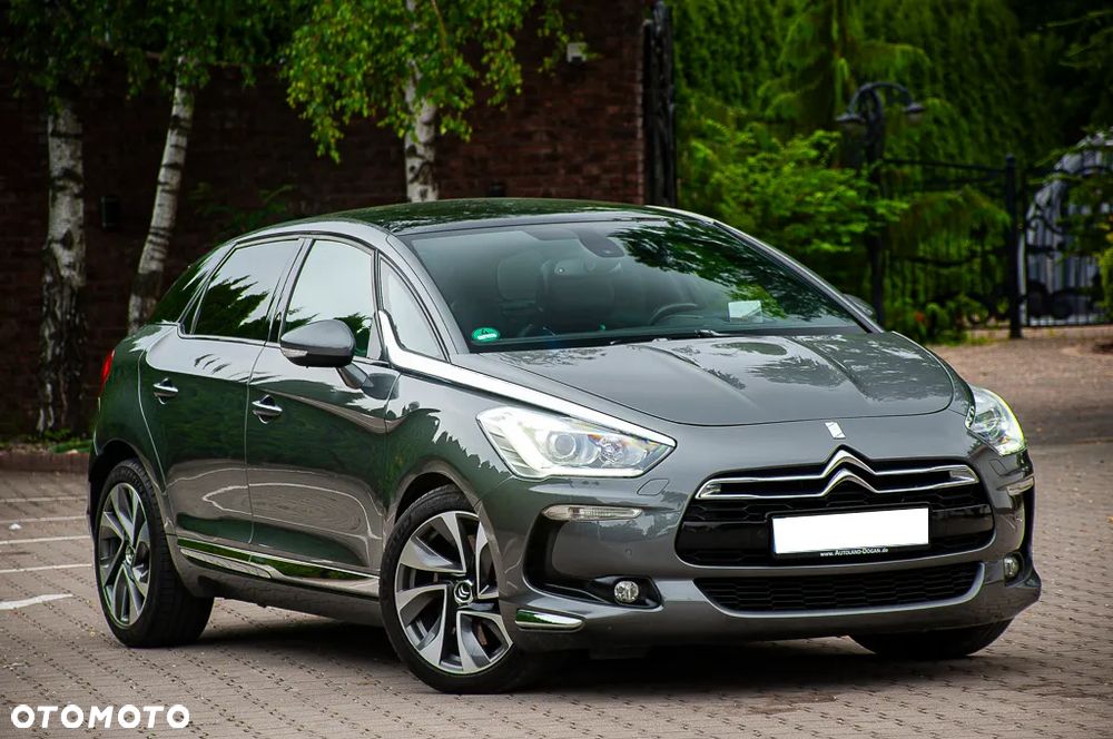 Citroën DS5 BlueHDi 180 SportChic - 2