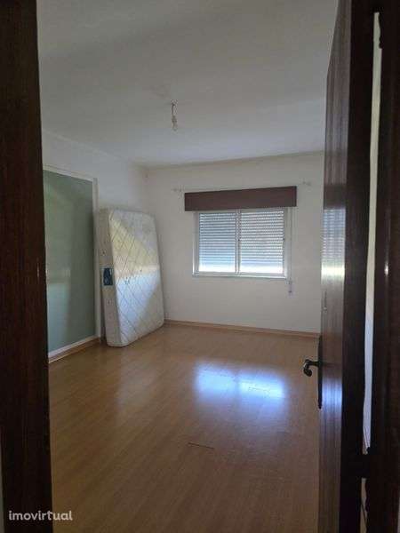 Apartamento T1 Arruda dos Vinhos - Grande imagem: 2/12