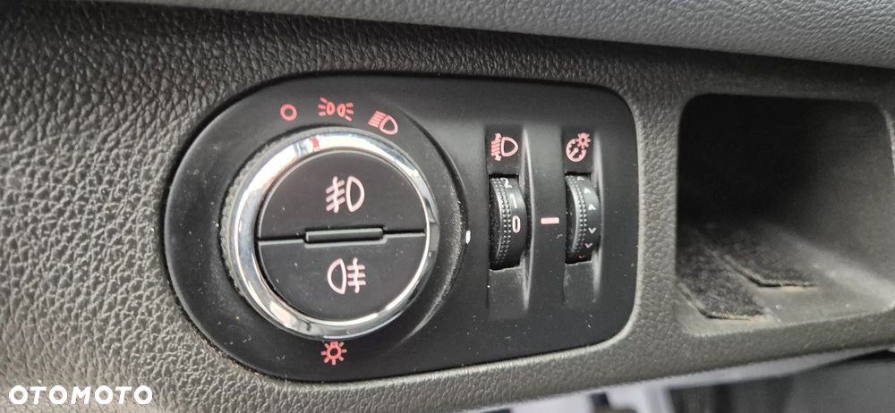 Opel Meriva 1.4 150 Jahre - 24