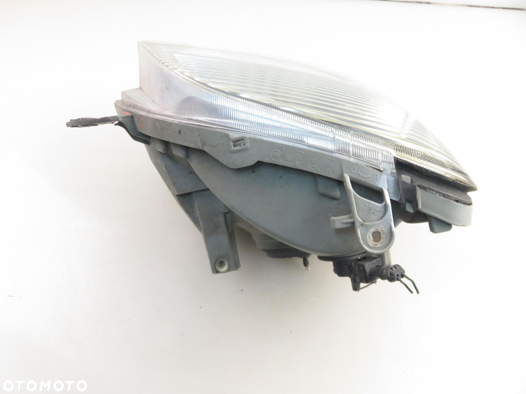 LAMPA PRAWA PRZEDNIA OPEL AGILA A - 9