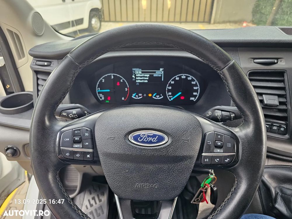 Ford Transit - 10