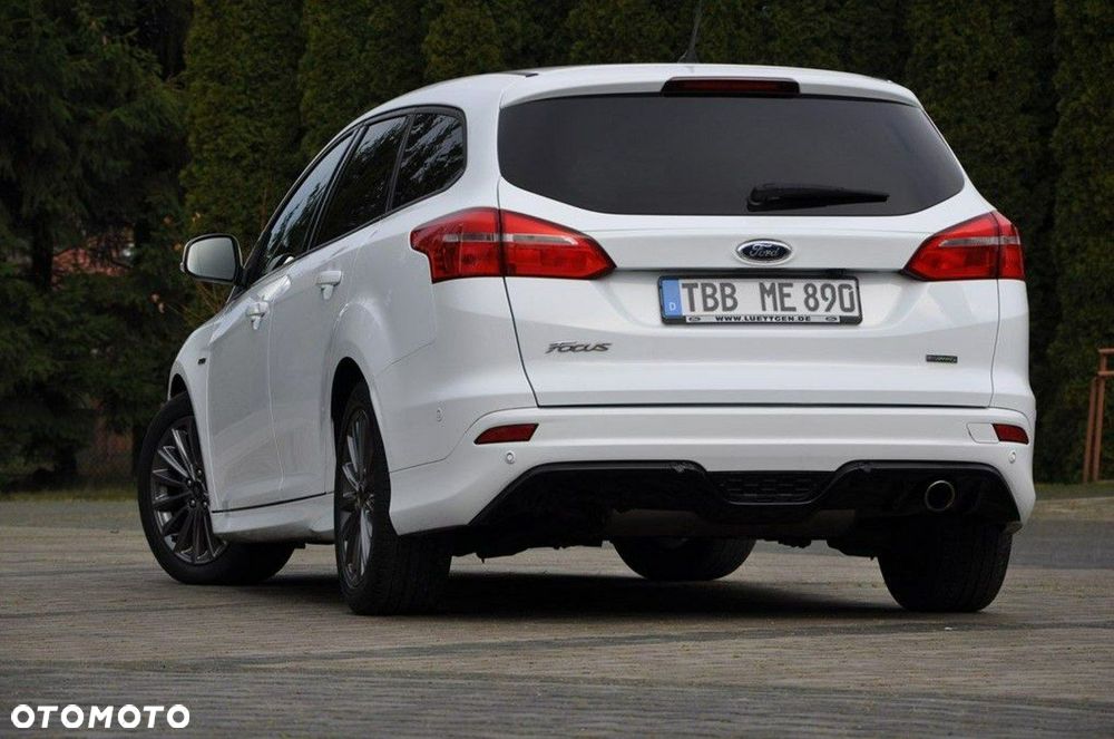 Ford Focus 1.5 EcoBoost STart-Stopp-System ST-LINE - 24