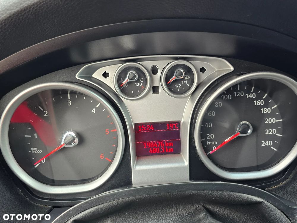 Ford Kuga 2.0 TDCi Titanium FWD - 9