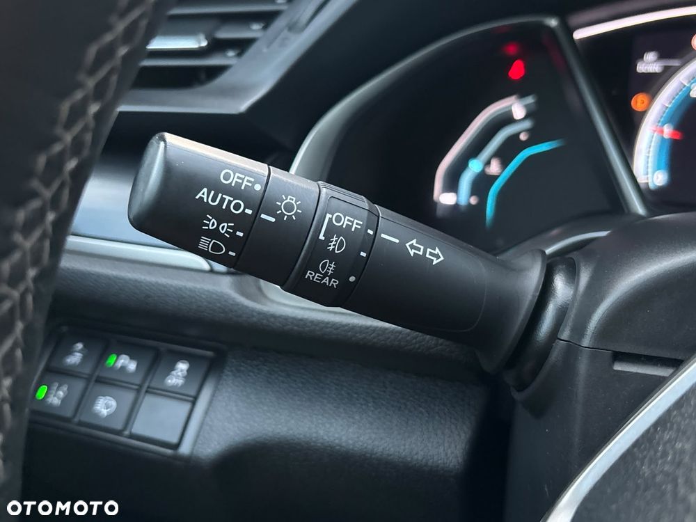 Honda Civic 1.0 i-VTEC Turbo Executive Sport Line - 20