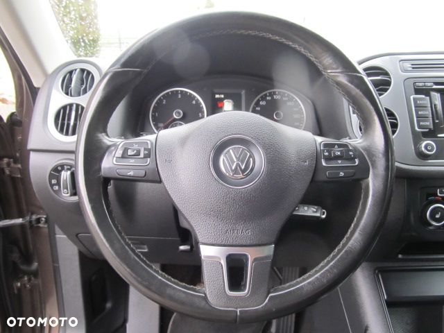 Volkswagen Tiguan 2.0 TDI 4Mot Perfectline R-Style - 20